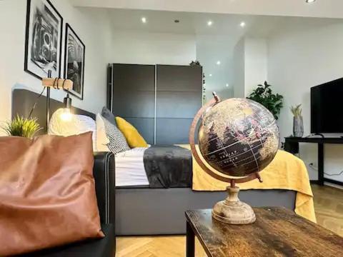 Designer Apartments, 2 Min To U1 Reumannplatz Виена Екстериор снимка